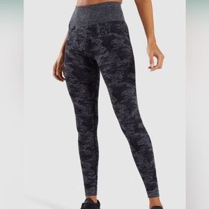 Gymshark Camo Seamless Leggings Grey Black Womens Small High Waisted Ruched Bum